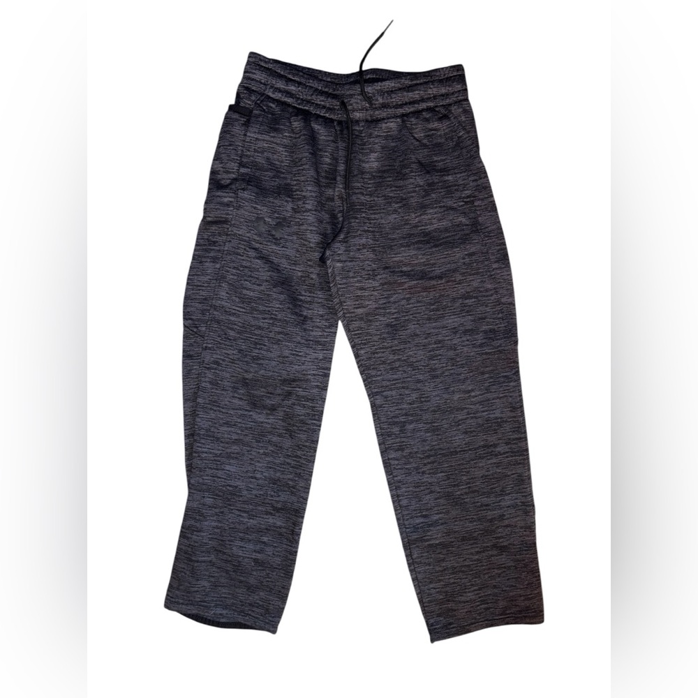 Under Armour size YMD